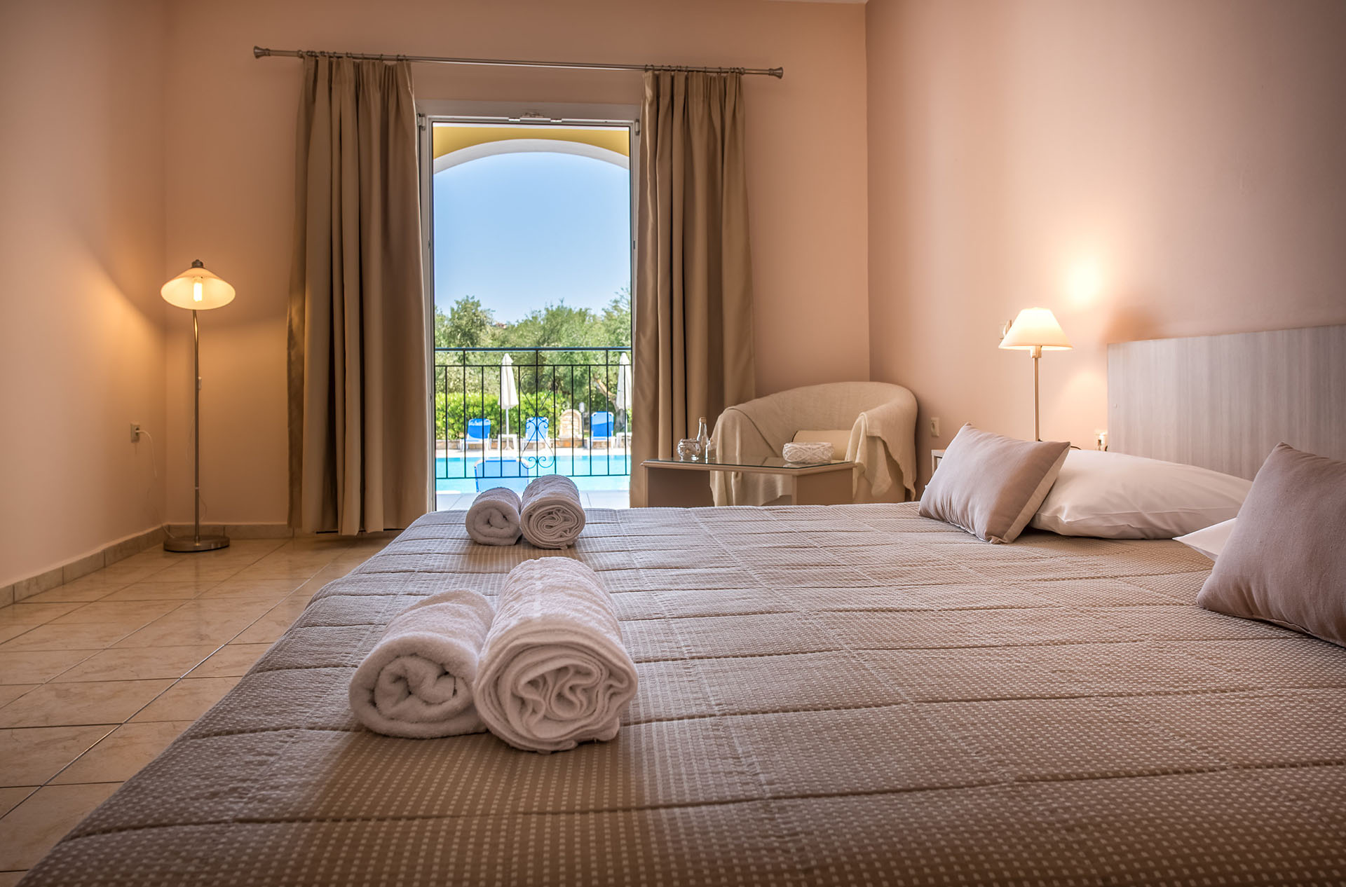 Varres Hotel - Double Pool View Gallery